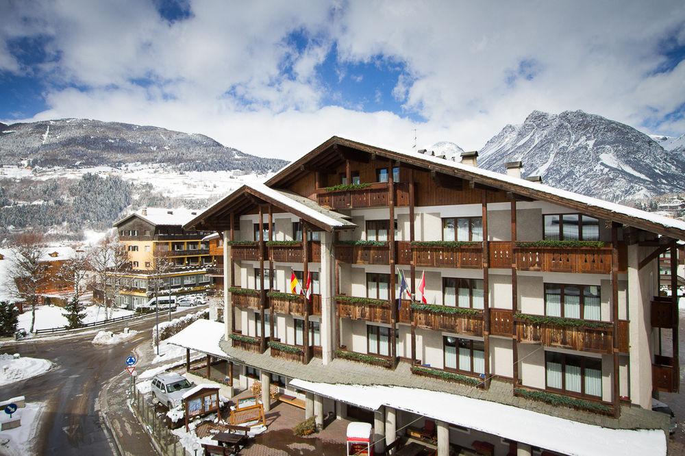 Hotel Derby Bormio Extérieur photo